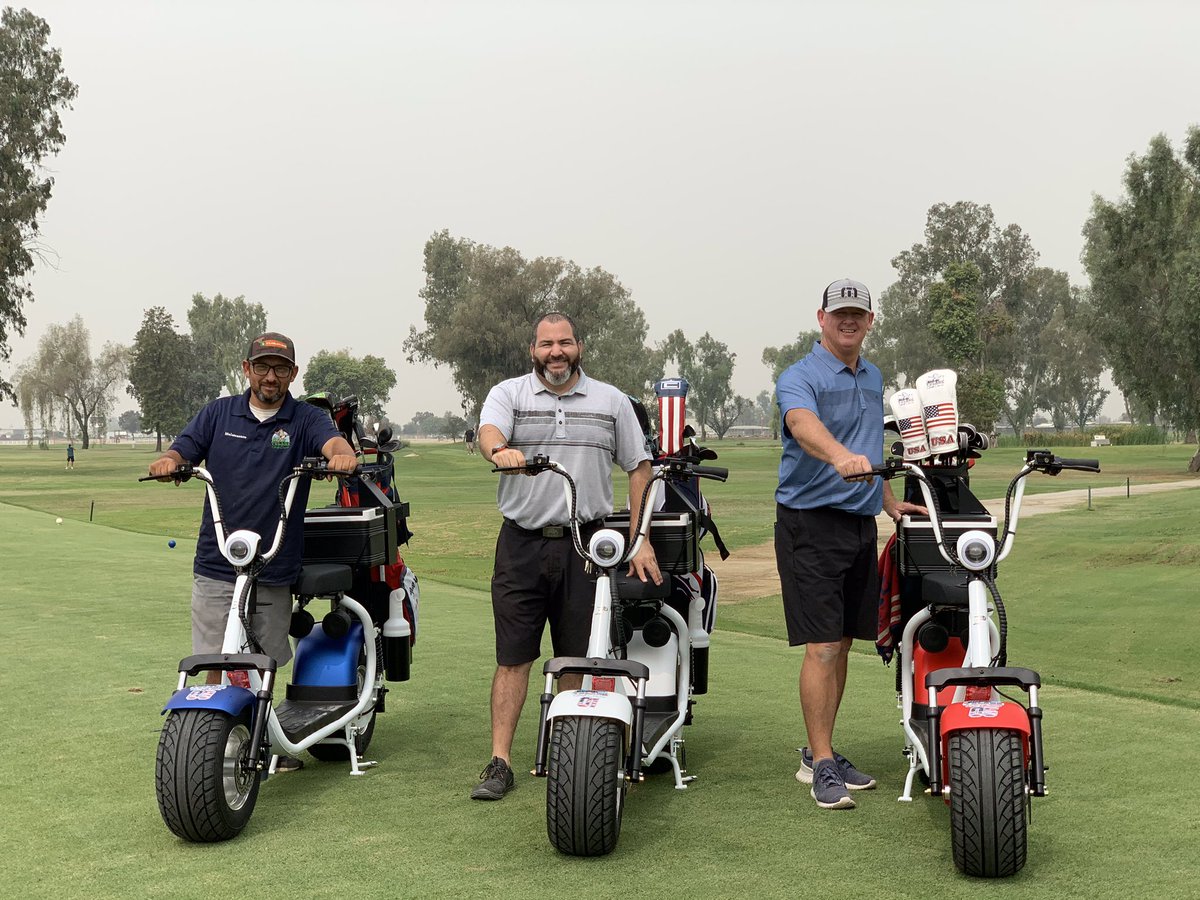 TulareGolf's tweet photo. Scooters include Ice chest, Bluetooth speakers, and Phone carrier. We will continue our red white and blue theme. Sep 12 will be our official launch day. Prices are $20 for 18 holes and $15 for 9 holes. Scooters are first come first serve. 
https://t.co/KUWuMl84Mg https://t.co/atoJT1lEtM