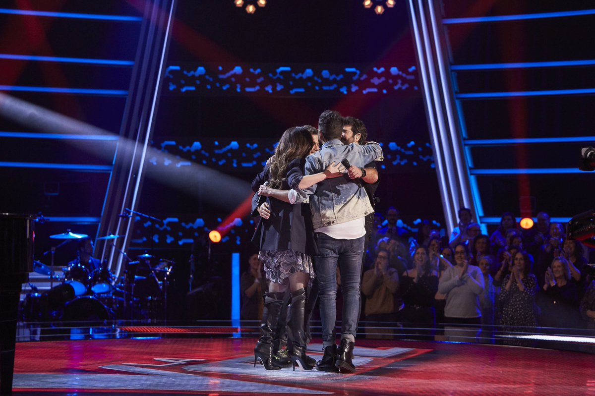 antoniorozco's tweet photo. 💓👋🏻 me he emocionado al volver a verlo...ahora sí que sí #LaVozEstreno @LaVozAntena3 a disfrutarlo!!! https://t.co/LOUSNzlqgb