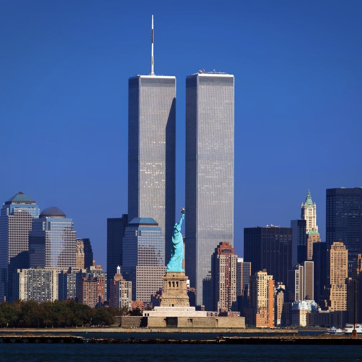 ARamosofficial's tweet photo. Feels like yesterday. Let’s never forget, so we can keep on the mission for Love and Unity in this World. https://t.co/FuhU16123M