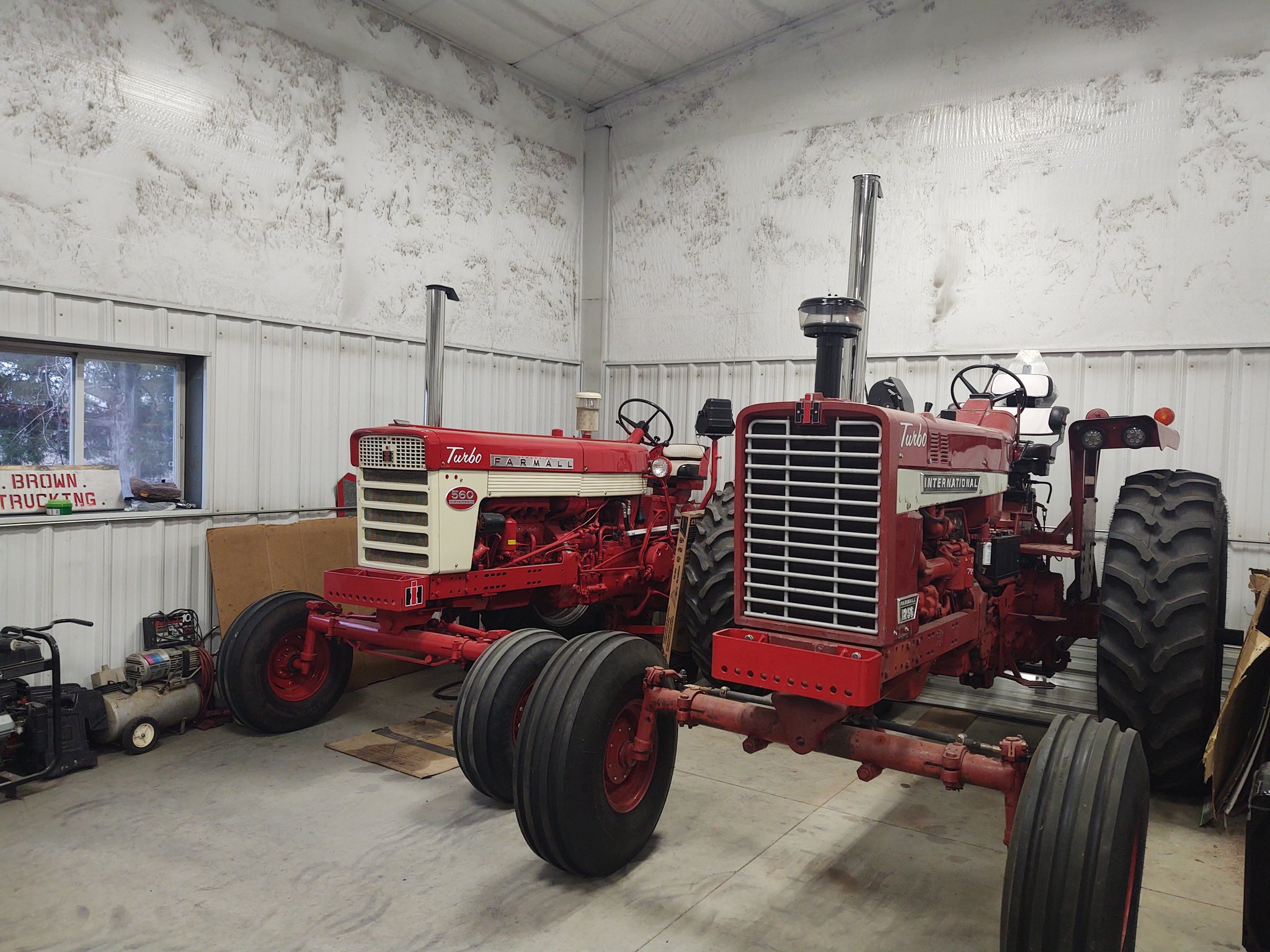 John Brown 560 Diesel And 1256