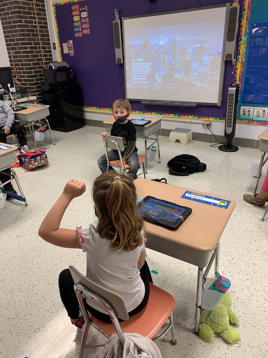 Mrs. Lantz tweet media