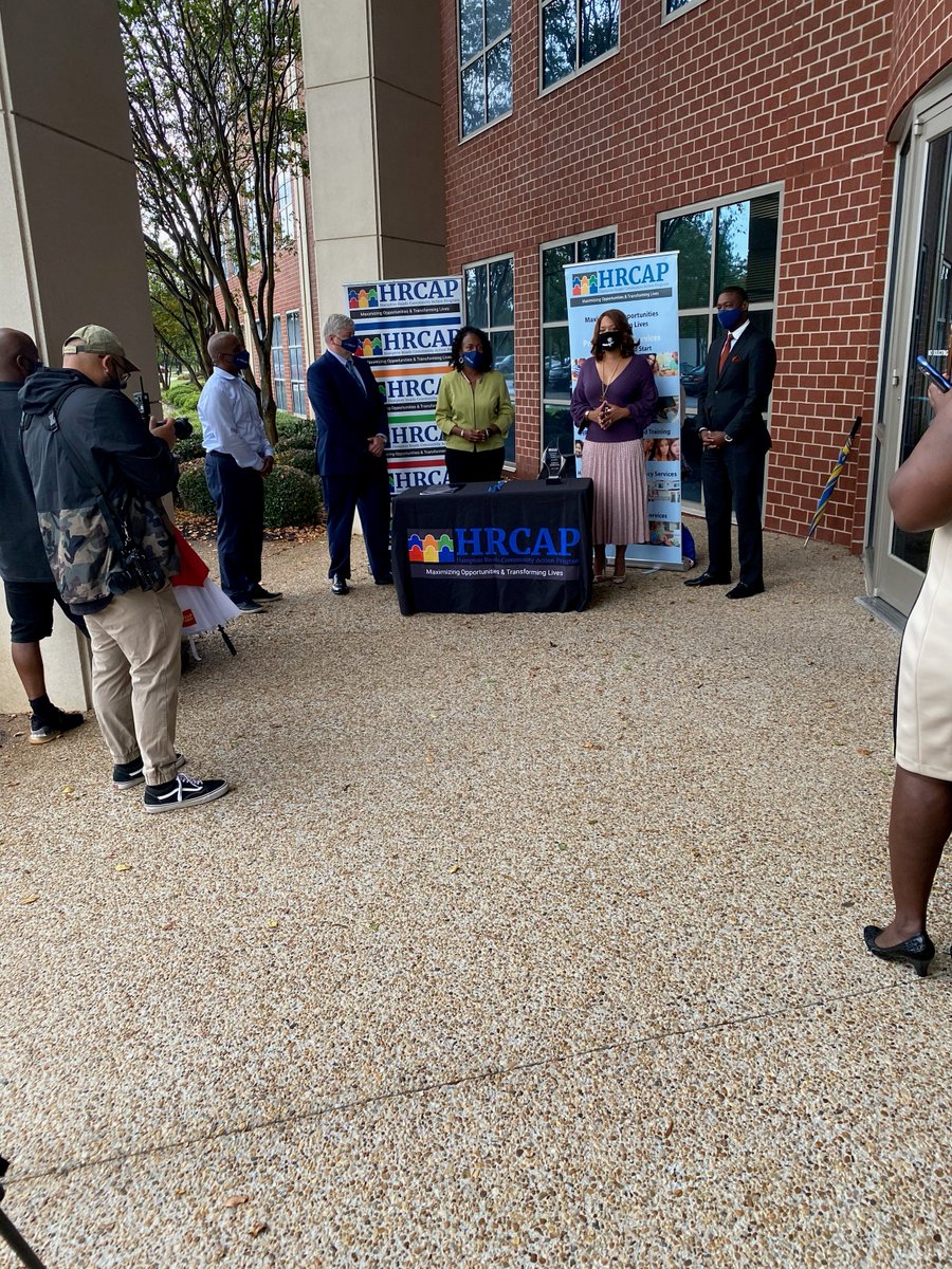 TheKBDGroup's tweet photo. Another #BehindTheScenes with our client the @hamptonroadscap filming for the *virtual * 2020 Community Builders Awards! The awards highlight members of our community who are making a difference. Keep an eye out for information about the Live Stream at https://t.co/HMn2ddCbss! https://t.co/N3cYrgR3zU