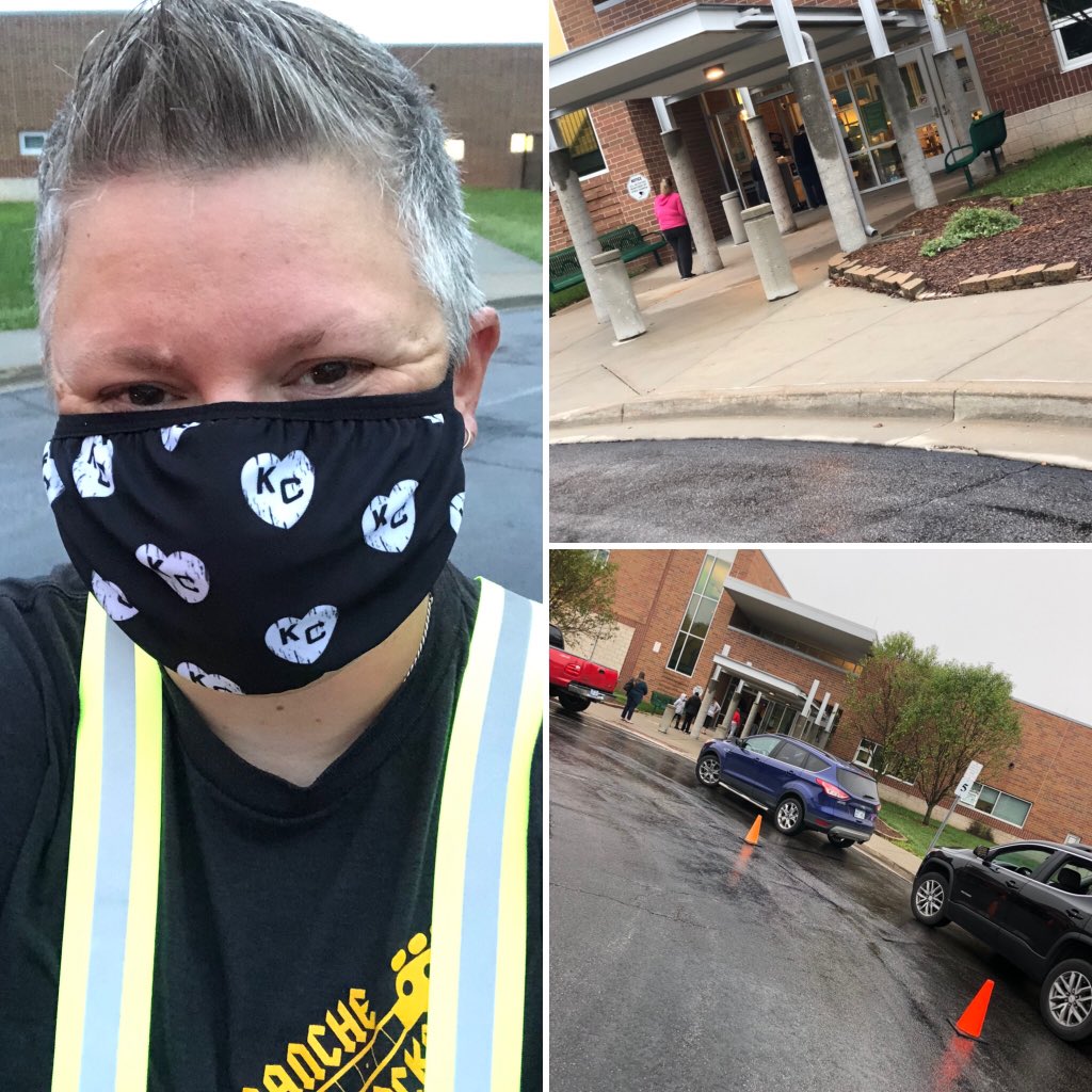 Harlow9090's tweet photo. Meal distribution was great!  Our food service manager is AMAZING!  Meals are open for all SMSD Students!  Pick them up on Fridays from 7am-9am (available at all SMSD schools)!  Must have all Students ID numbers to pick up! #ComancheStrong @Buffaloes_SMSD https://t.co/FFdFaOX0Nd