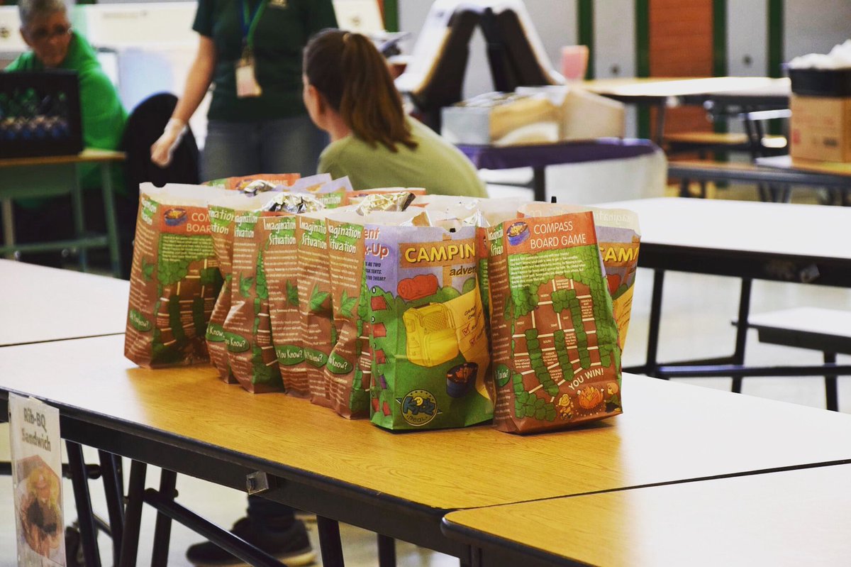 GraniteSchools's tweet photo. School breakfast and lunch will now be available at no charge to all students enrolled in Granite School District.  

Starting September 14, 2020 through December 31, 2020 or until federal funding runs out, all Granite schools will be operating as ‘Restrictive Open’ summer sites. https://t.co/lSc65UCt9L