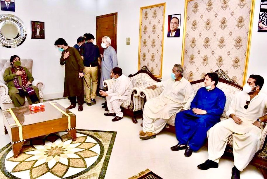 panhwar_noman's tweet photo. Chairman PPP @BBhuttoZardari meet with #PPP Leader Badin &amp; Advisor to IT ministry @zainqamarshah to review the situation of different rain affected areas of District #Badin. 🇱🇾@BakhtawarBZ @AseefaBZ @ShahNafisa @NadeemQ72182993 @JunaidSaleemJD @SurendarValasai @psfmansoor https://t.co/aX12lbCCMx