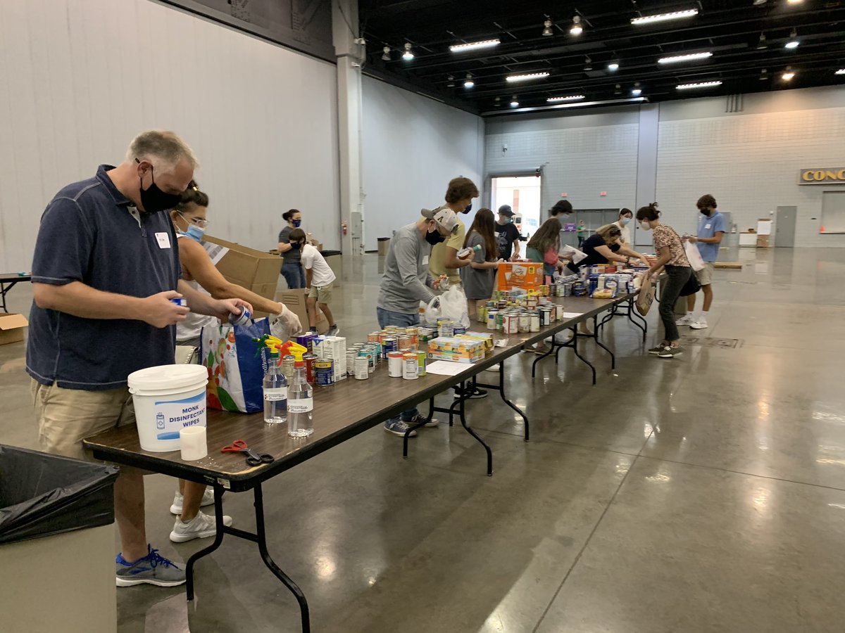 atlantaymca's tweet photo. #YMCADaysofService would not be possible without the support of our generous sponsors: @GAIGroup, @ups and @homedepot. We are also working in partnership with @acfb and @openhandatlanta for our food deliveries today. https://t.co/OeqPVA6gI7