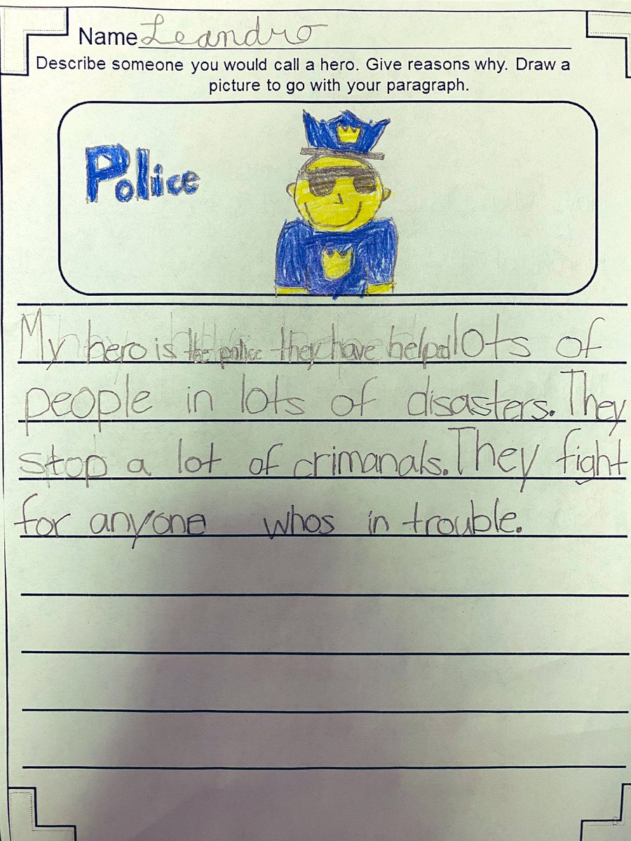 MargaretFreking's tweet photo. @ccole815 We have lots of third graders who look at the SLPD as their heroes. 💚👮‍♀️👮 https://t.co/HqRFnKOsP4