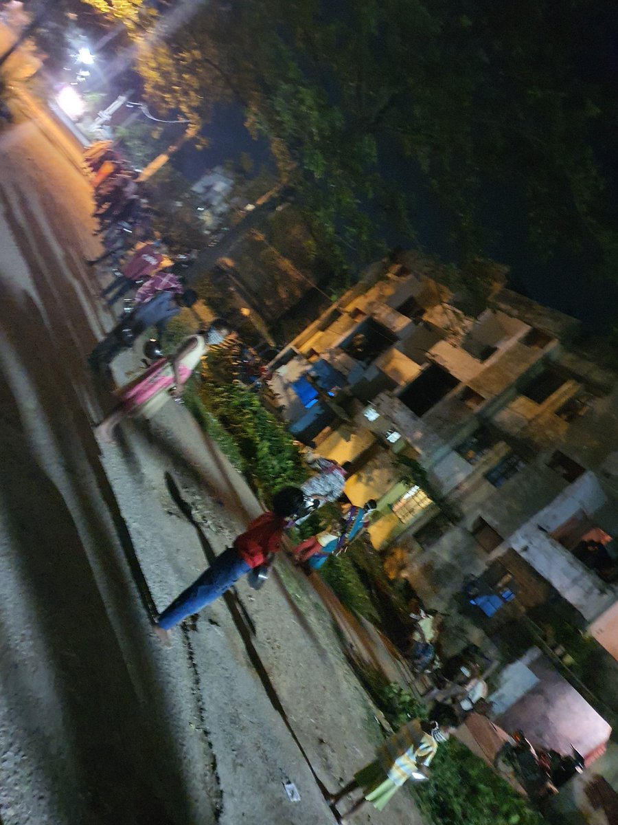 SumitSinha225's tweet photo. We are very happy to share this moment with everyone that we served more than 30,000 Meal to all needy people across Ranchi City in this #lockdown . 

Very big thank u to all my members who supported us in this #Noble_cause .

STAY SAFE &amp; GOD BLESS U ALL 😊😊😊 https://t.co/EQufV8SV84