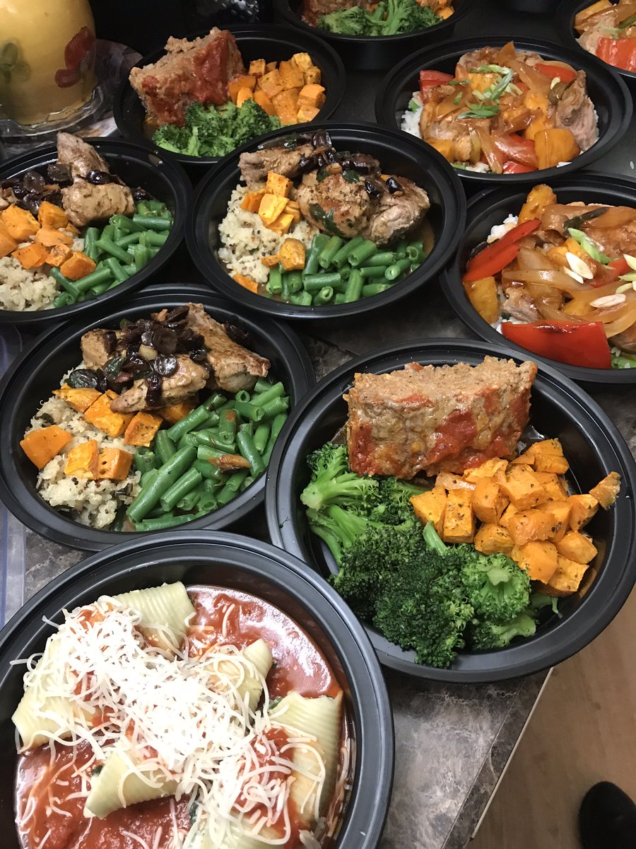 ChefSheehan's tweet image. Chefs For The Office is the answer to office lunchtime. Nutritious home made meals prepared to your business' tastes.  Home cooked goodness in every healthy meal can help bring energy, productivity, and camaraderie to your work or office environment.