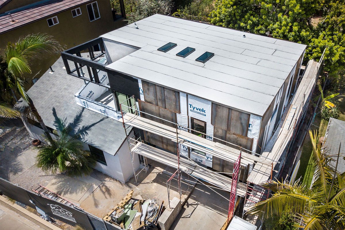thoughtcraftarc's tweet photo. We used a nesting software to lay out the exterior weathering steel panels efficiently and prescriptively for our Taylor-Metcalf Residence.  We often have façade layouts that have specific relationships to various elements in our designs. https://t.co/yz2RuRmWPB
