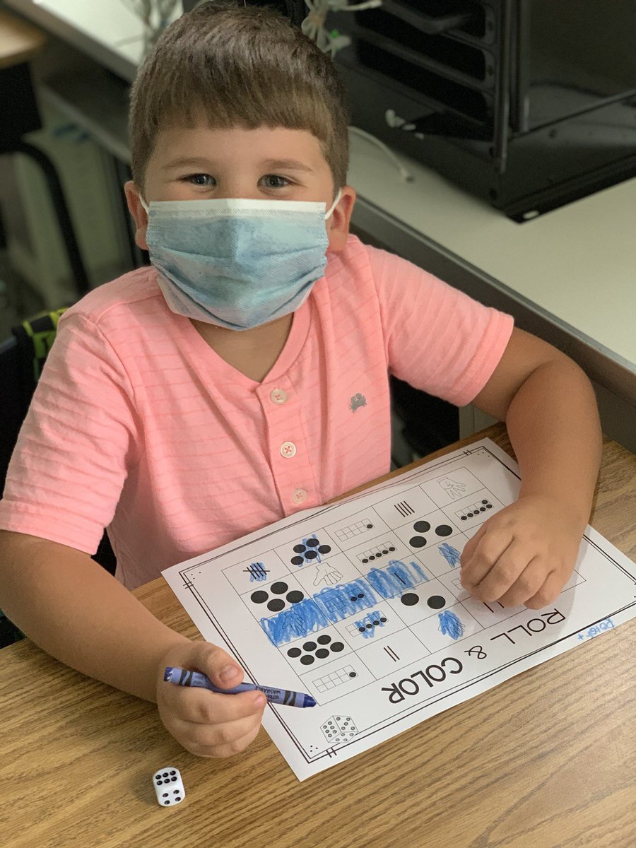 funfearless1st's tweet photo. After six lonely months this classroom came alive again this week! We might be #masked but the #distance won’t stop our learning and fun! #bvillebees @BCSDBEES https://t.co/9iI9QO1e1j
