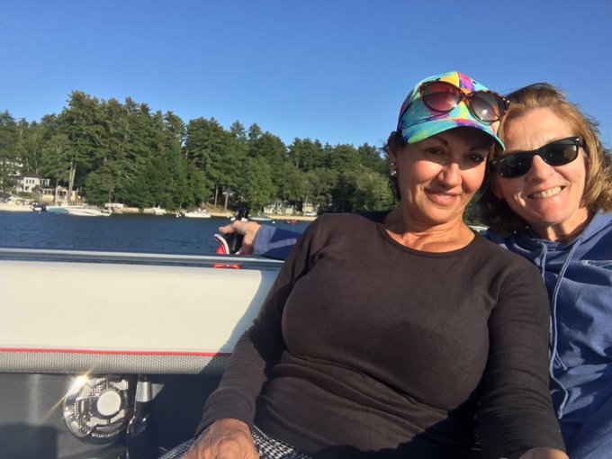 My best friend from childhood having a blast on the lake https://t.co/ys04UZipNa