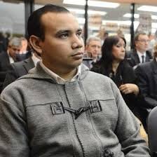 Buscando la libertad condicional MARCOS CORDOBA EL MOTORMAN QUE MATÓ A 52 reconoce que anuló el FRENO. 

(Dispositivo). 

La teoría que sostuve en soledad hoy se hace realidad. 

Con Inocentes presos y Gorini haciéndose el Macho Alfa. 

Al tren lo chocaron. 

Que hijos de puta!!!