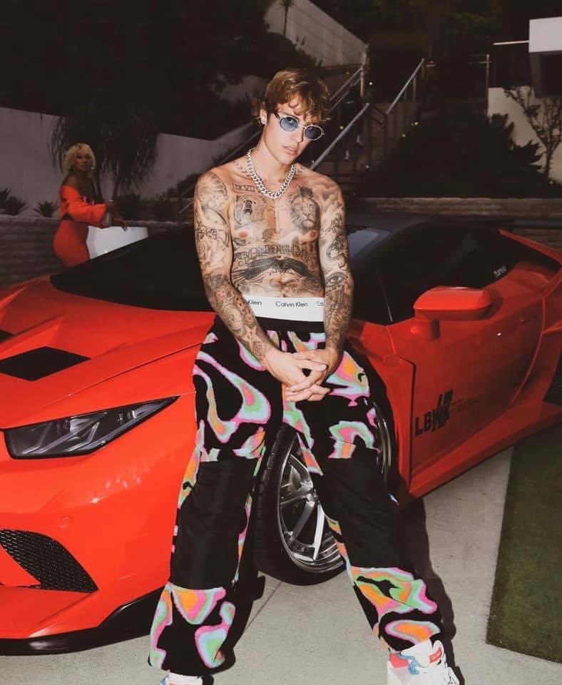 Missguided's tweet photo. Suddenly my Bieber Fever is back to 1000🥵 #Missguided https://t.co/2lurlgHU5t