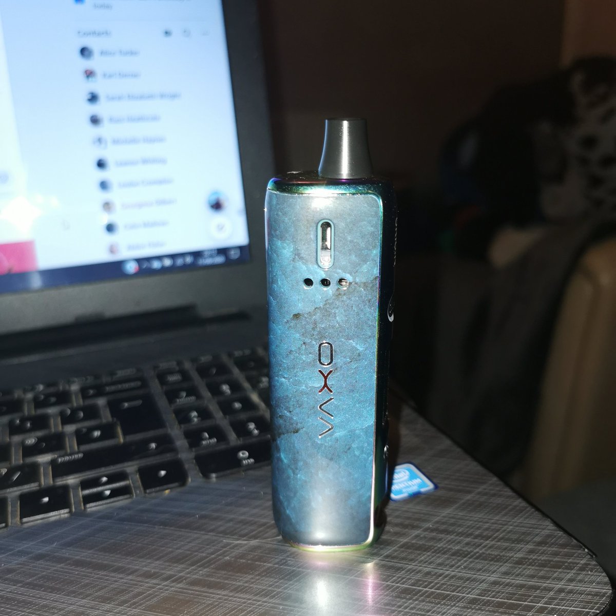 Tee6952087181's tweet photo. oxva origin in the dark. Loving the colour set up on this ❤️

#vape #vapecommunity #vaping #ecig #ecigarette #vapelife #18650 #18650battery #18650mod #18650mods #mod  #ecigi #mesh #vapinggirls #vapingfriends #vapingcommunity #vaping💨 #oxva #oxvabestflavor #oxvaorigin #oxvatech https://t.co/yoEIPPV1eh