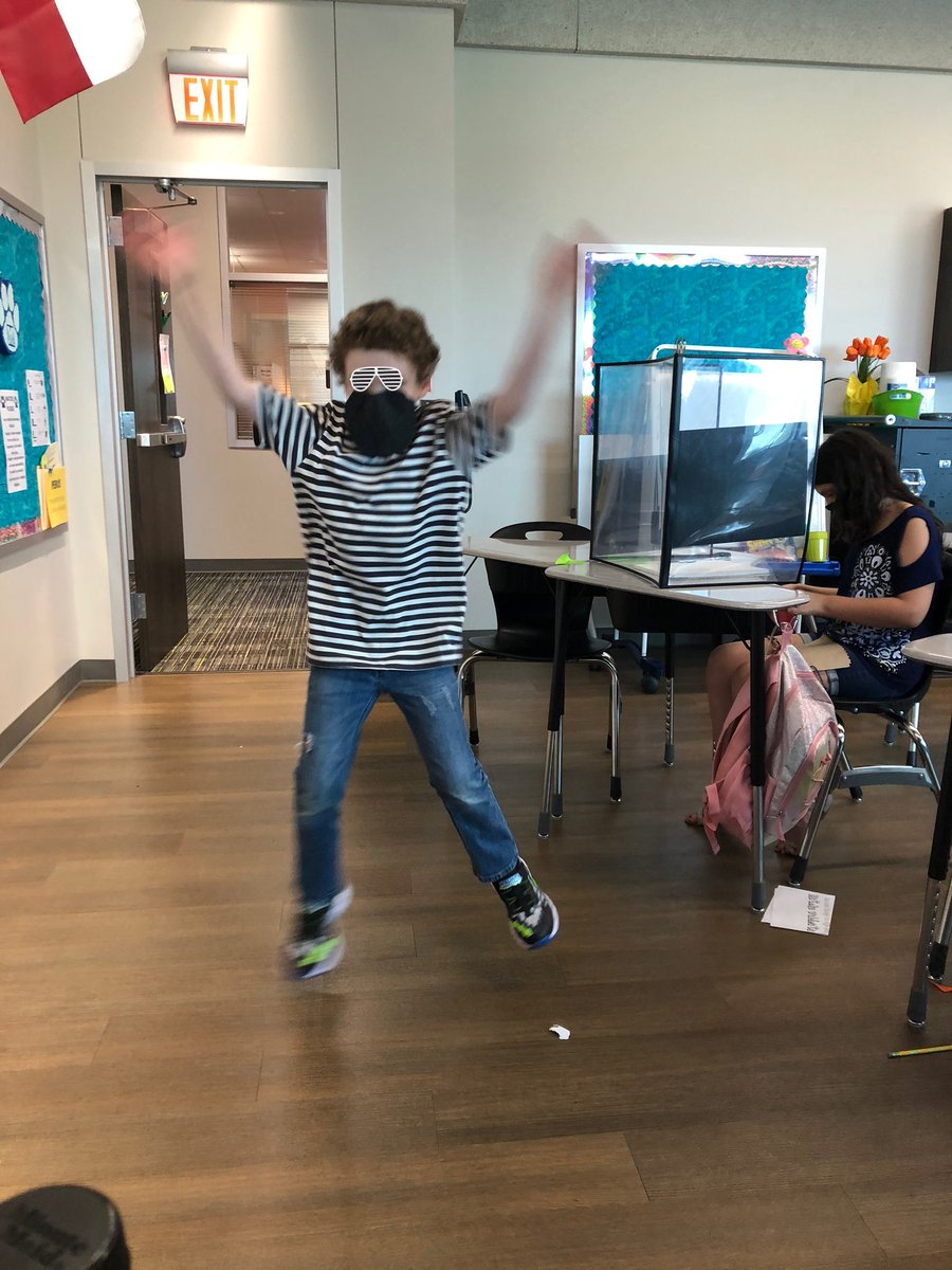 Cheven Davidek tweet media