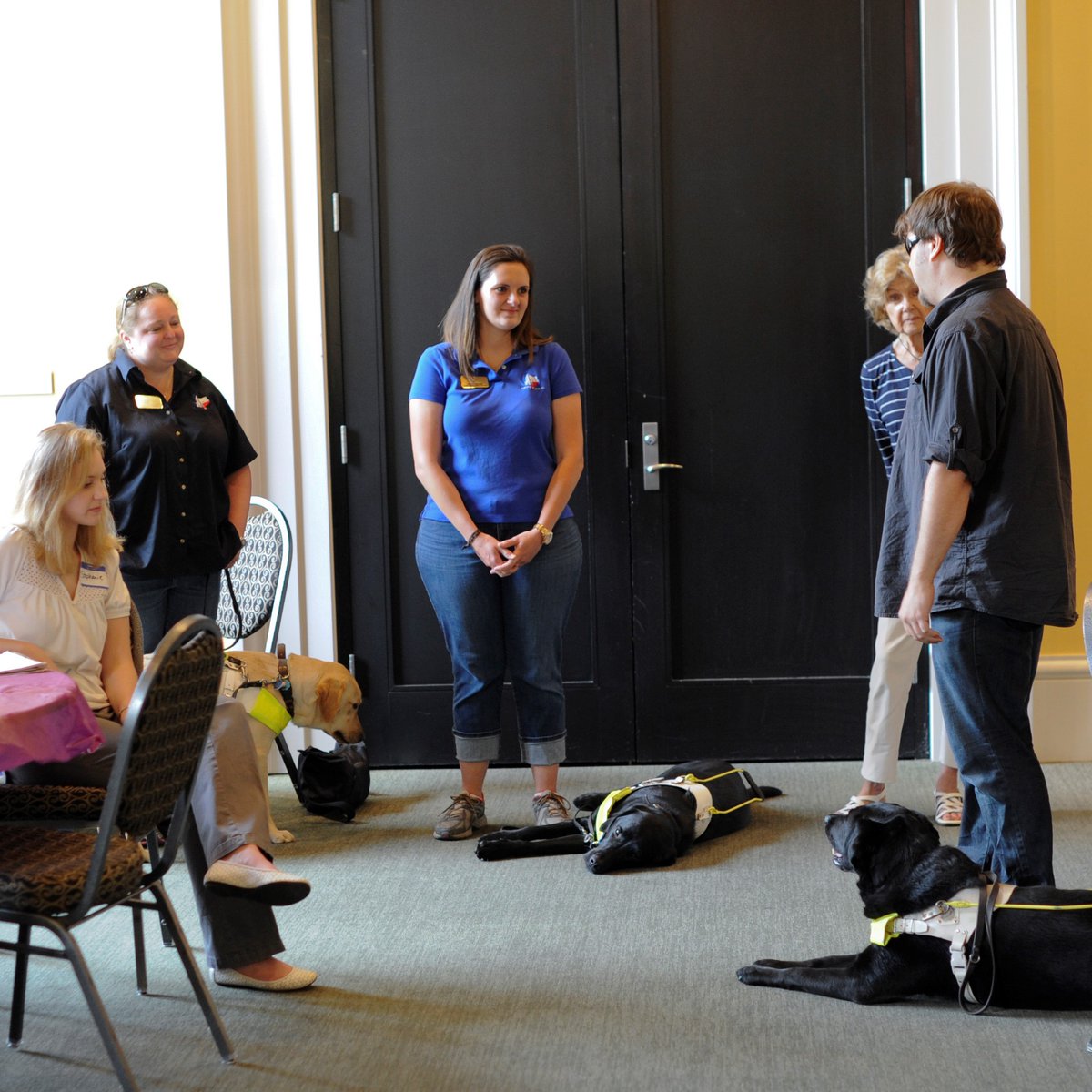 MeadowsMuseum's tweet photo. Today's #FlashbackFriday post celebrates #NationalGuideDogMonth with a look back at our workshop with @bestdogsinsight. #ServiceDog #AccessFriday #ADAFriday #Accessibility #Inclusivity #ArtAccess #ArtMuseum #MeadowsMuseum #DallasAccessibility #AccessibleDallas https://t.co/tREKQ5O6id