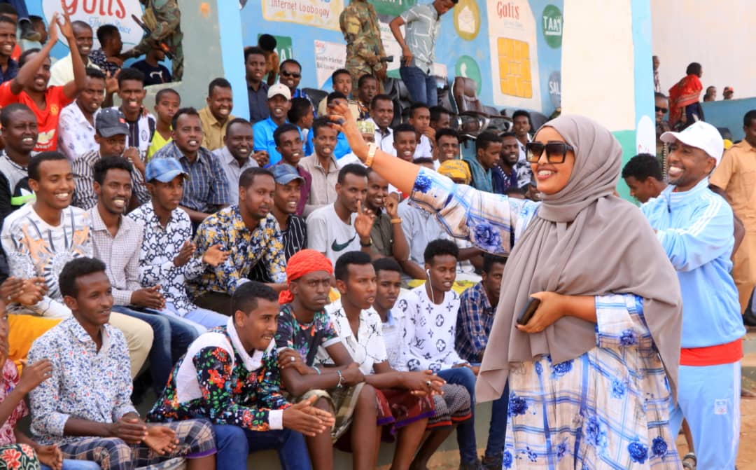MoLYS_Puntland's tweet photo. Karkar region of Puntland hosted peace and integration friendly match between Karkar and Hayland, vice Minister @hodansaid_  and the DG of MOLYS @tigaana1 attended the match
The match ended drow https://t.co/UwbUxcROzh