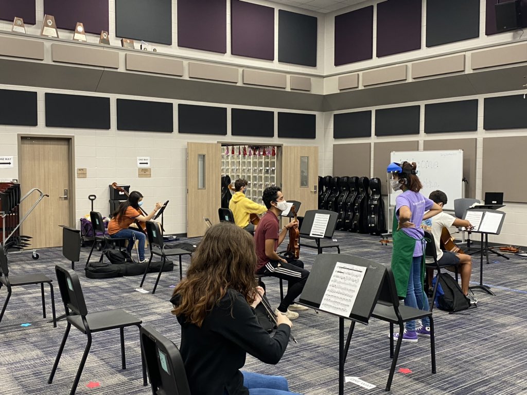 ChaseDeBord's tweet photo. Shout out to our @KleinCain Ts for taking on the challenge of teaching in person and online simultaneously. There were many obstacles for all of us, but by today I saw a lot of magic happening for our Ss! #REIGNCAIN https://t.co/W41b4G5ijp