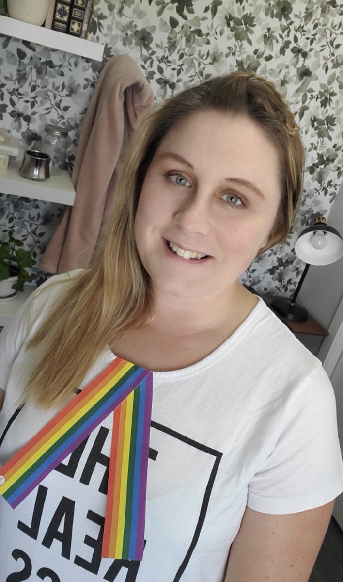 MBBarAssn's tweet photo. MBA Director of Membership, Tanya Keller, wearing her #Rainbowtabs #MBAPride #SOGIC https://t.co/9DYFL262jY