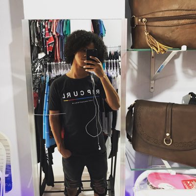 Jorelborel's tweet photo. #NovaFotoDoPerfil https://t.co/yOswmzhOiG