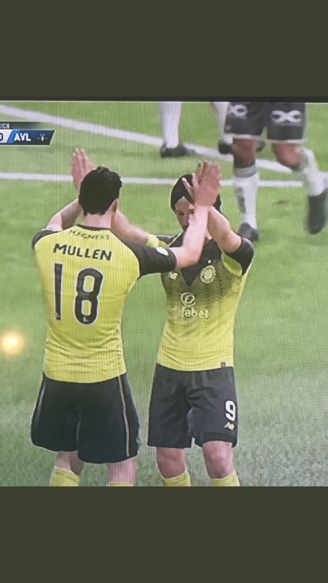 VFL Samaras tweet media