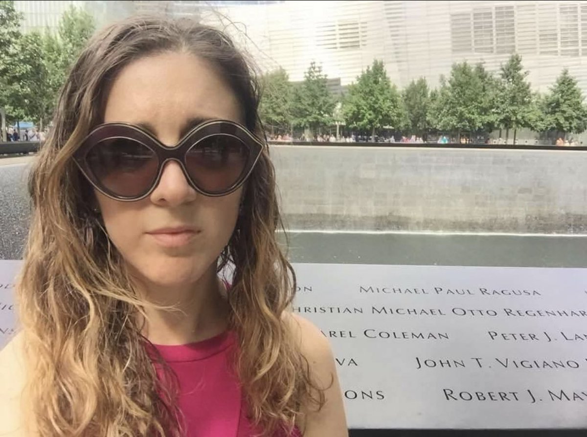 AdventurePretty's tweet image. My thoughts today of course go out to all the families, all the first responders, the firefighters, the NYPD, the New Yorkers. 🍎❤️ #September11 #nyc #ilovenewyork #NeverForget911 #neverforget