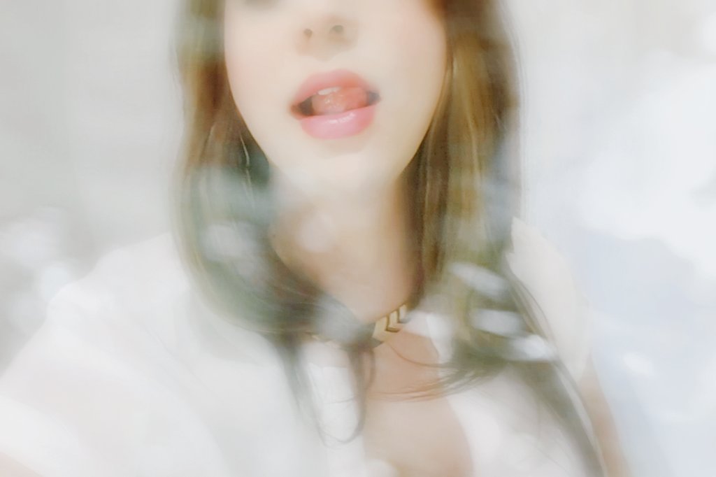 早安呀各位，不用说了，再美的女人也有她丑态毕露的时候呀！我以后尽量少发推特了，该为主人上班上班，该美化自己美化自己，该请主人亲自赐给二胎的种子(希望如此呀)，该帮主人接待爱好特殊的客户和朋友，该伺候好老婆和我家大黄就够啦，写得越多，暴露也越多，尽量转聊电报吧。 https://t.co/Cpdu7pmpBF