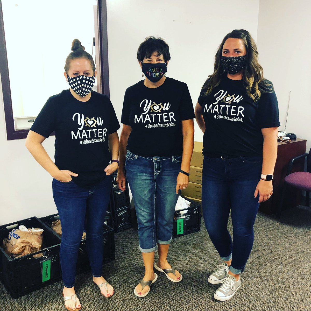 LeslieCellar's tweet photo. Dempsey Counseling Crew! #lovewhatido #pacerfamily #delawarecityschools #delawareohio https://t.co/yK5UFWotaE