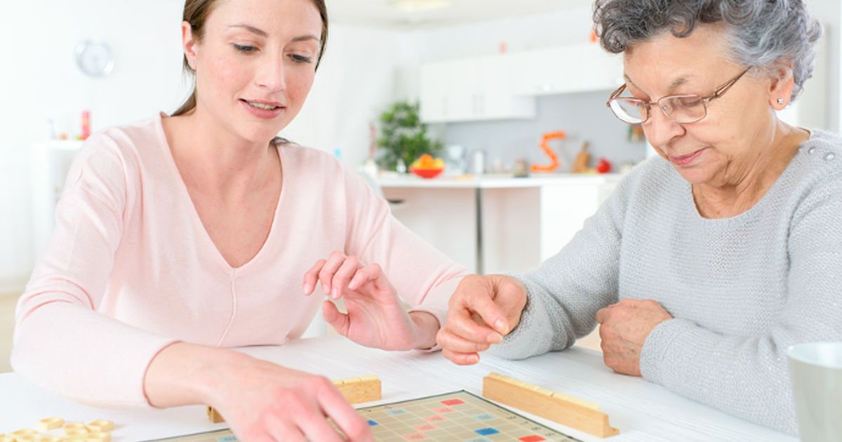 9 Enjoyable Activities for Seniors with Limited Mobility – DailyCaring buff.ly/2wDymA5 #seniorliving #seniormobility