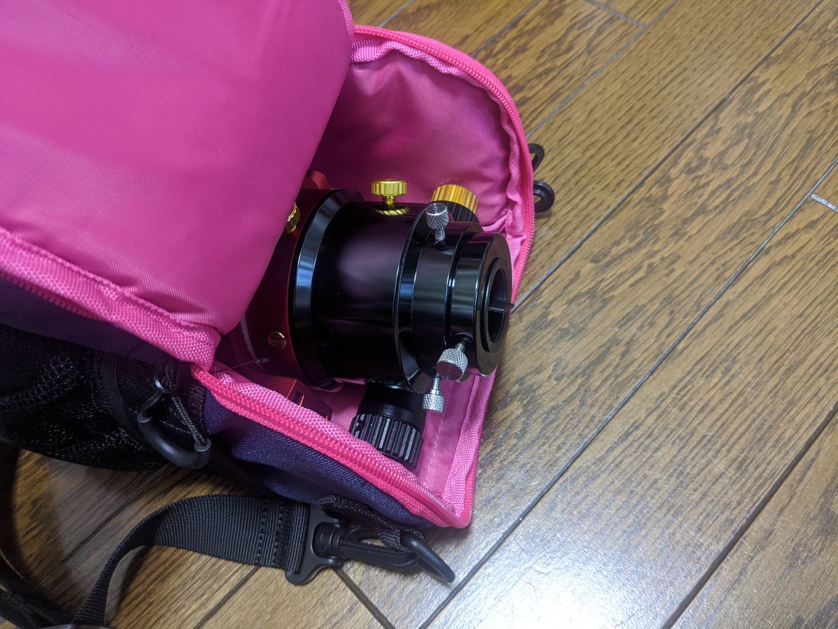 naokiueda's tweet image. コールマンのカメラ用ホルスターLサイズが61EDPH ii 入れにピッタリやった。
 #sharpstar #61edph2