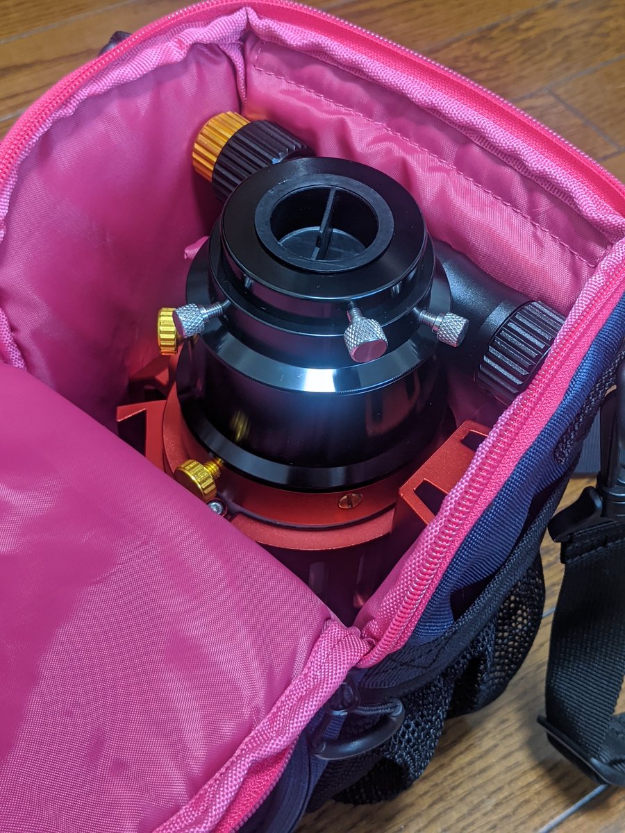 naokiueda's tweet image. コールマンのカメラ用ホルスターLサイズが61EDPH ii 入れにピッタリやった。
 #sharpstar #61edph2