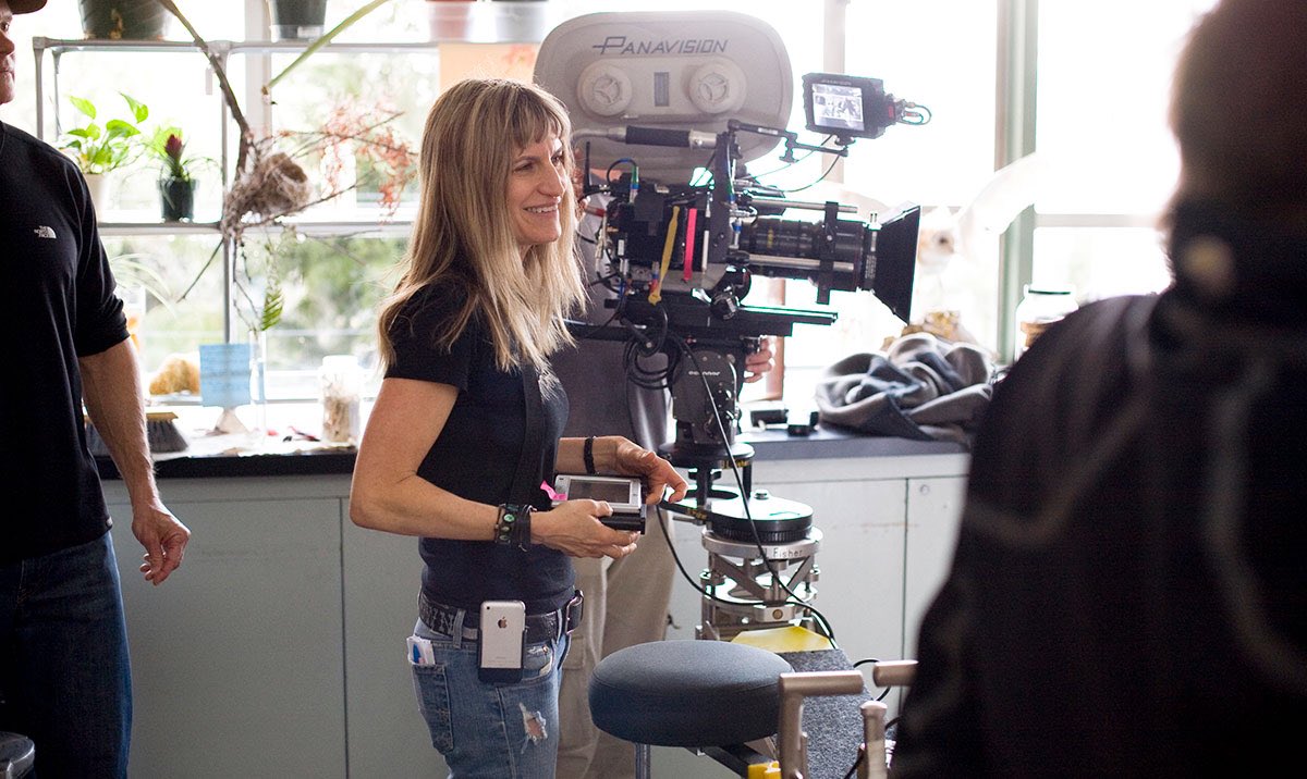 Day 40: Catherine Hardwicke ( @C_Hardwicke)Directed Thirteen (2003), Lord of Dogtown (2005), Twilight (2008), Red Riding Hood (2011), Plush (2013), Miss You Already (2015), Miss Bala (2019)Directed episodes of This Is Us, Eyewitness, Reckless #151FemaleFilmmakers