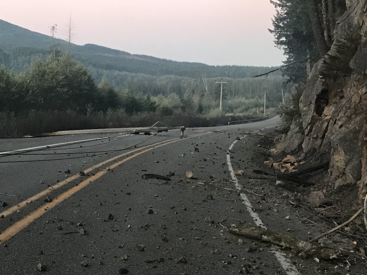 wsdot_traffic's tweet photo. Reminder: SR 410 east of #Enumclaw will remain closed this weekend and into next week due to the #FishFire. We need to assess the slope conditions and determine the extent of repairs needed before we can reopen the highway. Photos from yesterday ⬇️ https://t.co/ZV8kw1ncq9