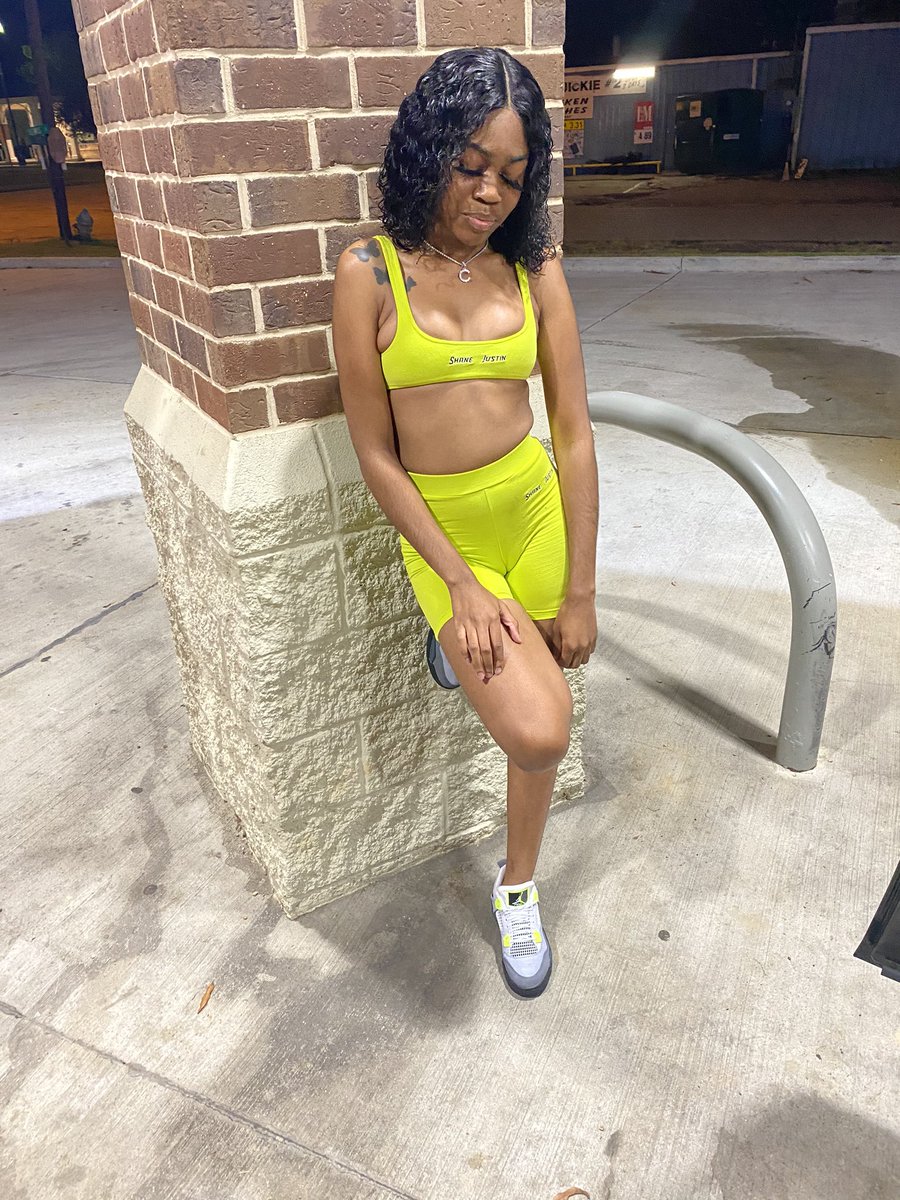 ymmirc's tweet image. ... I am a job✨