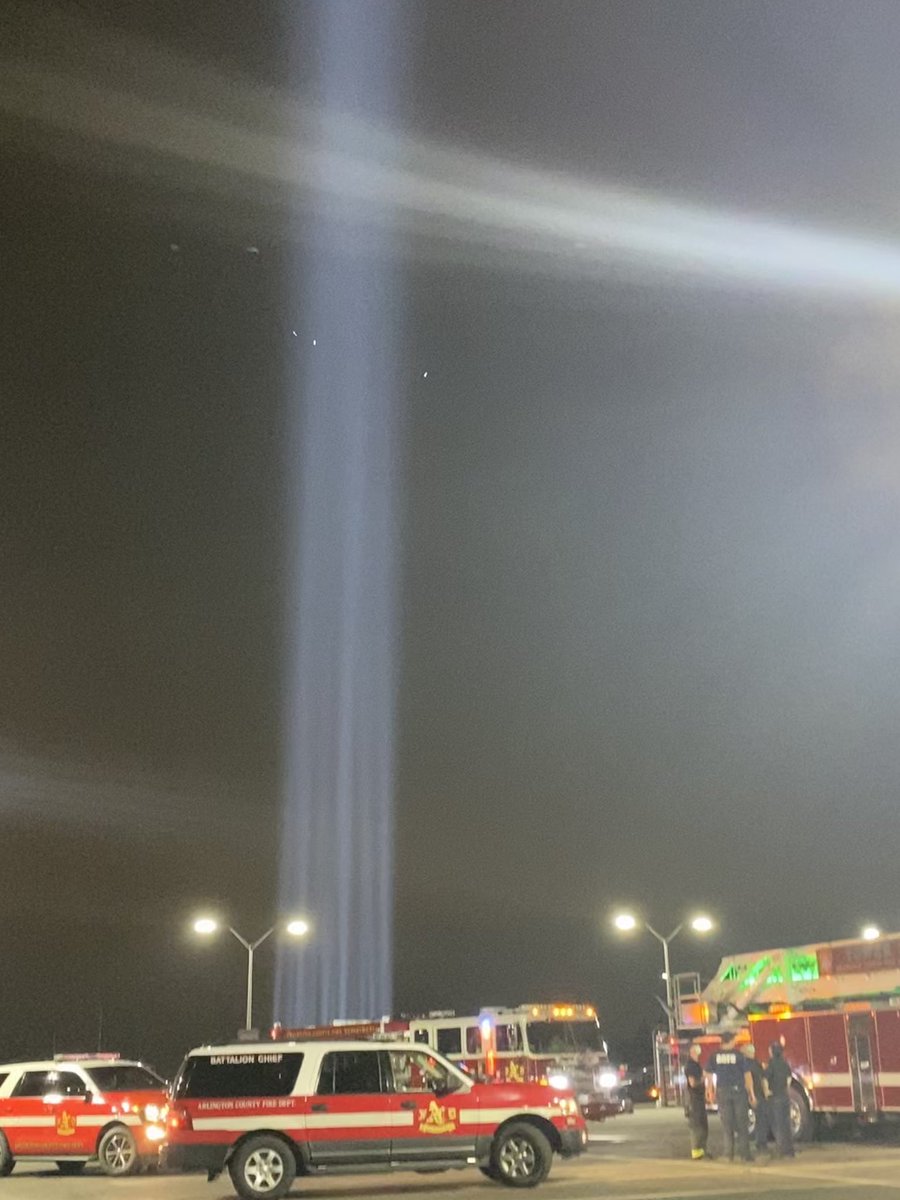 mcdsclass's tweet image. This morning my class discussed the 9/11 attacks. Students had different levels of knowledge, but all were asking questions and engaging in the conversation. I’m grateful for the opportunity to have these conversations with my class even if it is through a screen. #TowersofLight