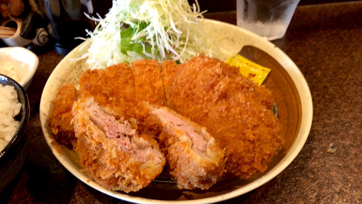 Kimura おかわり とんかつ盛よし 鹿児島中央駅 盛よし定食というのを頂きました ロース ヒレ メンチが乗ってボリューム満点 鹿児島は豚肉も美味しい Kimura おかわり とんかつ盛よし 鹿児島中央駅 盛よし定食というのを頂きました ロース ヒレ メンチが乗ってボリューム満点 鹿児島は豚肉も美味しい