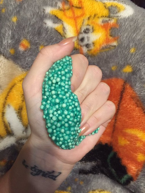 Just spent two hours playing with slime on edibles 😂 #FridayVibes https://t.co/JuS3rWDRFN<a href="/tag/fridayvibes"class="tags"><span>#fridayvibes</span></a>