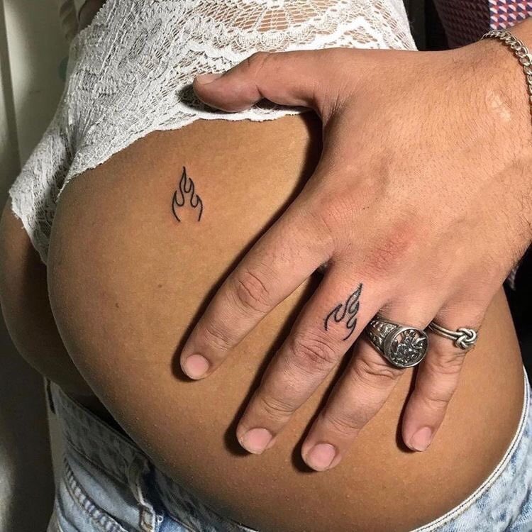 SexflixReal's tweet photo. ¿Alguien? 🥺❤️ https://t.co/HFpuytOEl6
