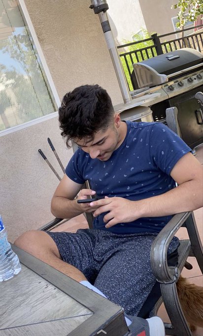 Watch Heavy pole's leaked NSFW photo on TwXstars