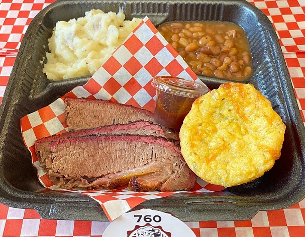 Cool to see the food sharing community making moves! 🍽

“A family with deep roots in the Imperial Valley was on the hunt for true barbecue in the Valley, but never found anything that really fit that definition for them.

That is, until they decide ... bit.ly/31WU7e4