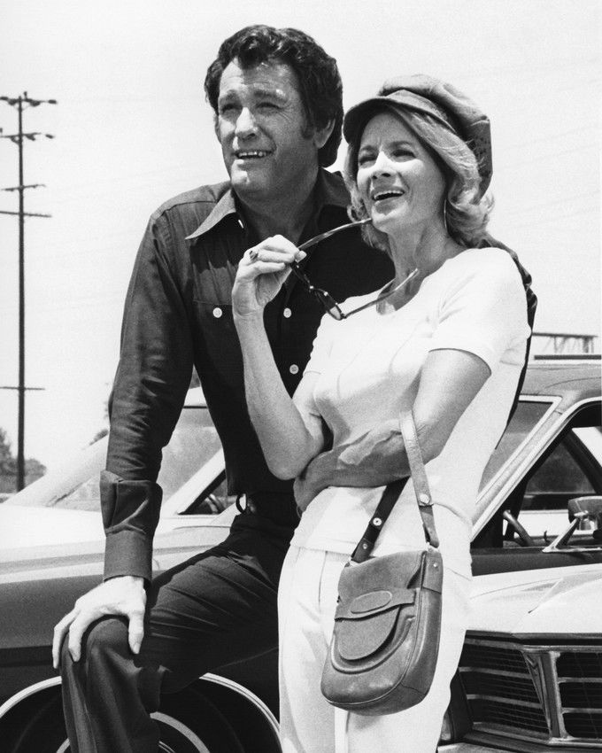 Happy 92nd Birthday to Earl Holliman here with Angie Dickinson on the set of Police Woman, 1970s. 