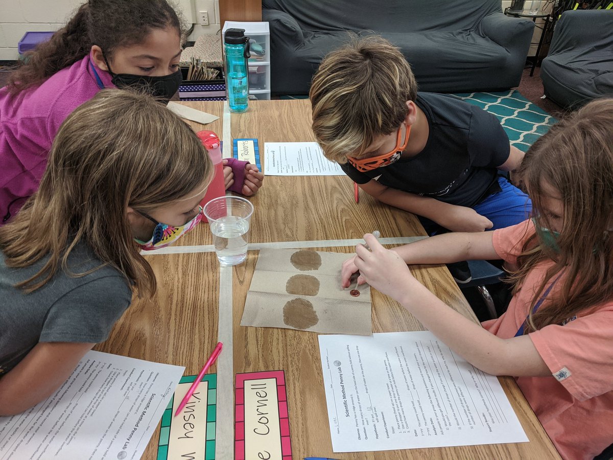 KatelynKent16's tweet photo. It's been an exciting week in 4th grade! We've done Science experiments to explore the scientific method, started guided reading, and began sharing our favorite memories through our personal narratives! #ItsShowtime #FeatureFilmFriday #WeAreCarver https://t.co/KAPzNz7Riq