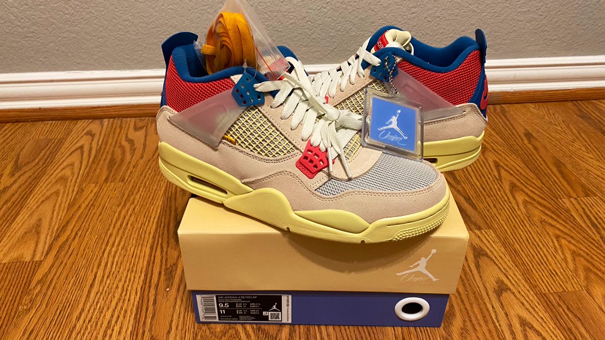 Mike_Hill84's tweet photo. 🔥Finally... #UnionJordan4 #Guava https://t.co/H0fuKgE4TQ