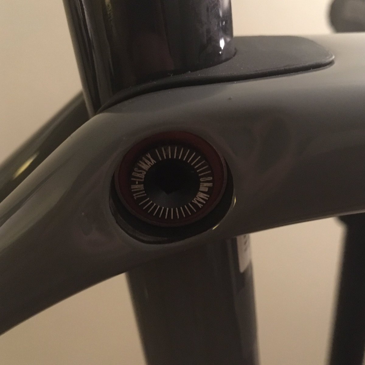Seat “mast” in the rear. Allows seat tube to flex a little. Again need to torque bearings