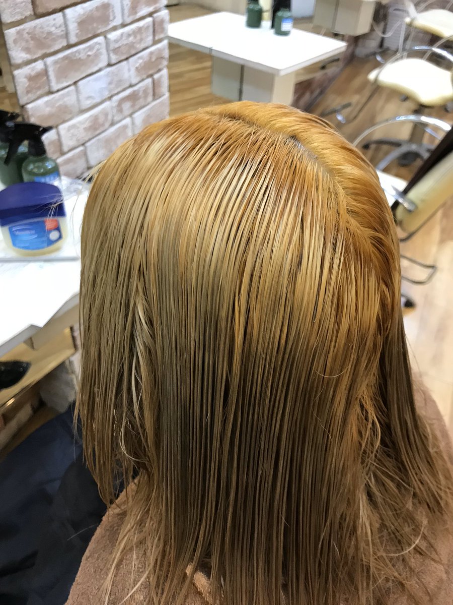 色抜けした金髪プリンからカラーチェンジ 根本だけブリーチで綺麗なピンクヘアに揃えました カラーチェンジしたい方はぜひぜひご 09 12 B2c梅田は女性にもメンズにも人気のヘアサロン ヘッドスパサロンです 大阪府大阪市北区 色抜けした金髪プリンからカラーチェンジ 根本だけブリーチで綺麗なピンクヘアに揃えました カラーチェンジしたい方はぜひぜひご 09 12 B2c梅田は女性にもメンズにも人気のヘアサロン ヘッドスパサロンです 大阪府大阪市北区