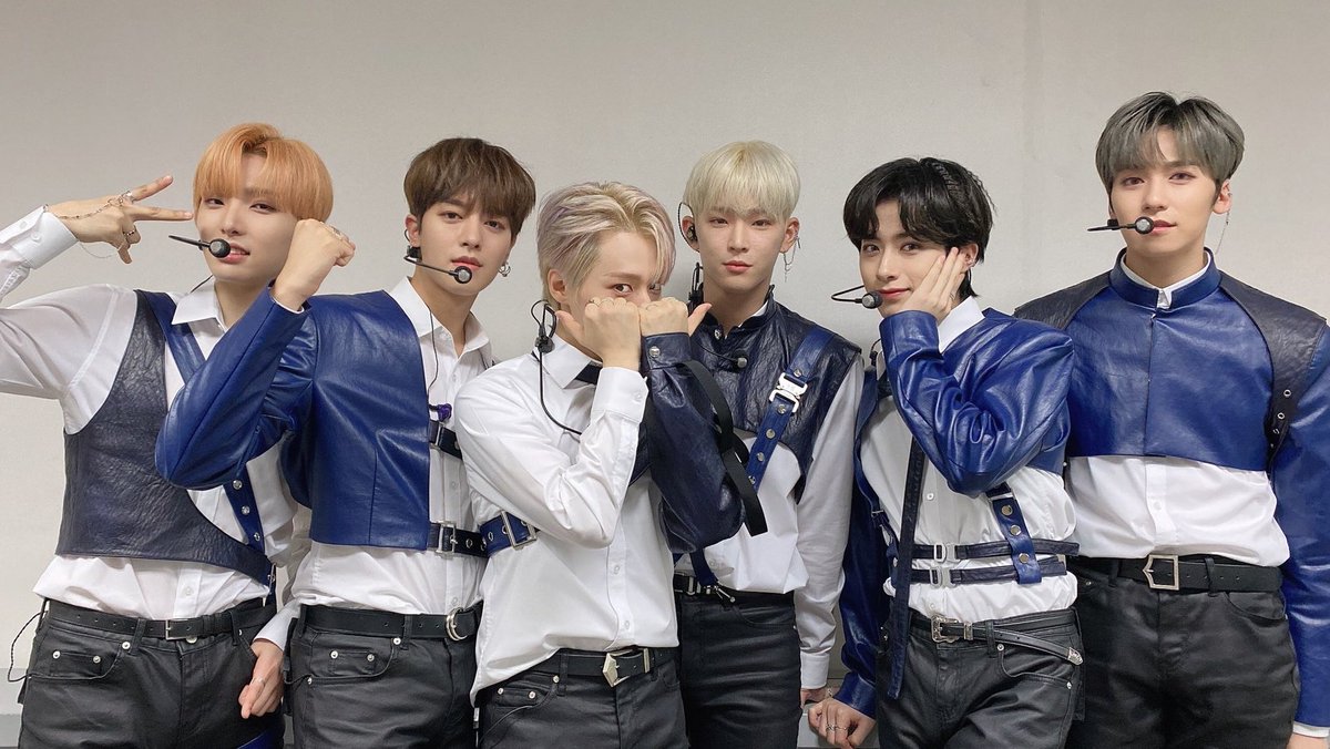 MingkiSchng's tweet photo. Oneus respondiendo a piropos 

Ft. Mis mutuals https://t.co/d4d5vBuRFd