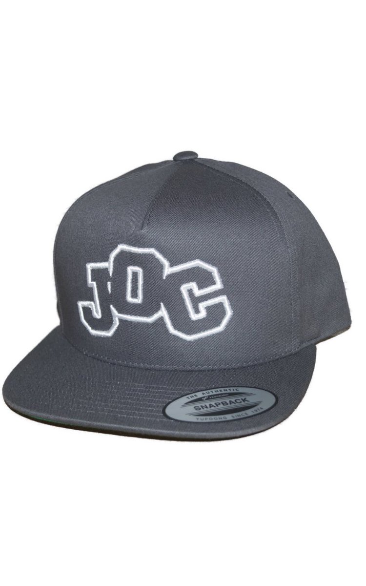 JoinOurCreation's tweet photo. Our new J.O.C SnapBacks our now available online! Also get free shipping when purchases over $50. The majority of the website is now 25% with certain items excluded so go check us out🙌🏽
#snapback #snapbackhats #newarrivals #freeshipping #joinourcreation #joc #streetwear https://t.co/fDSbatuj9A