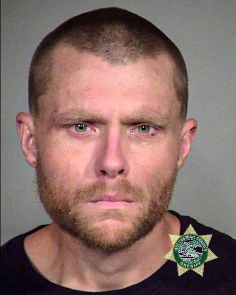 Ngo exclusive: Jett Thomas, 36, has been arrested in Portland & charged w/1st-degree felony arson, felony unlawful use of a weapon, 2 counts of felony criminal mischief & more. Law enforcement says Thomas tried to set a NW Portland hotel gas pipe on fire.  https://archive.vn/5Shso 