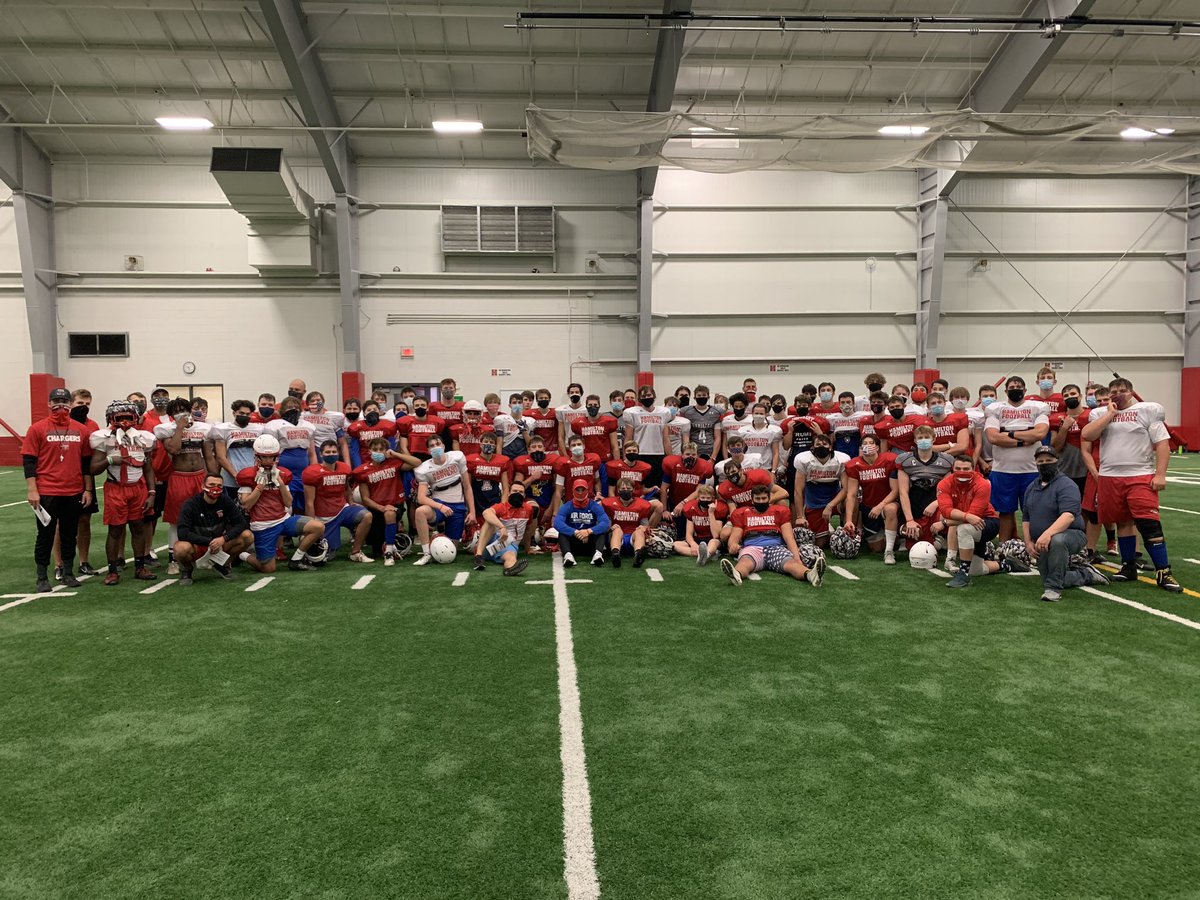 HHSChargerFB's tweet photo. Our annual 9/11 themed practice for those that gave their lives for us. We remember! #RedWhiteBlue #OneNation #CTW - Also had our SR get together tonight before intersquad scrimmage tmrw. Great fellowship w/ a great group! https://t.co/AVV5urlYmK